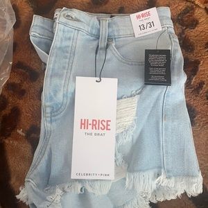 Hi rise shorts 🚨🚨🚨🚨